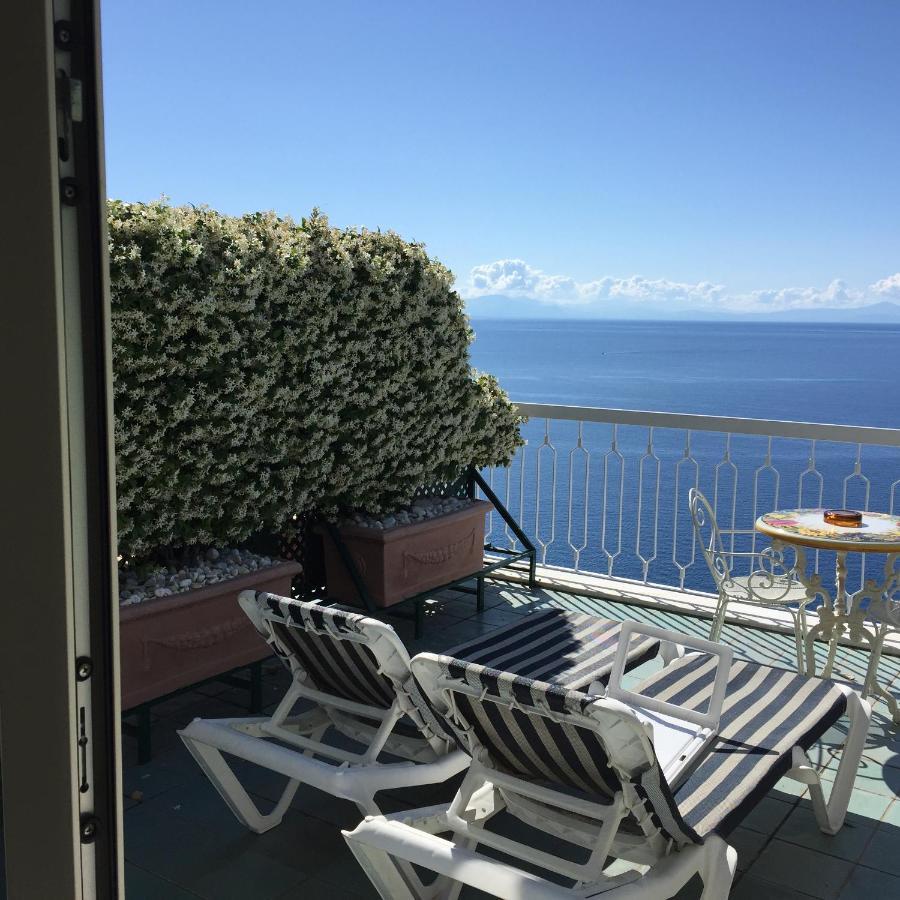 Bellevue Hotel 3*