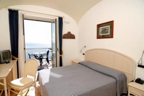 Hotel Bellevue 3*